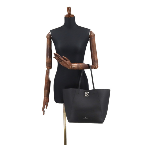 Louis Vuitton Lock Me Cabas Tote Bag Leather Noir Silver Hardware - Picture 7 of 7